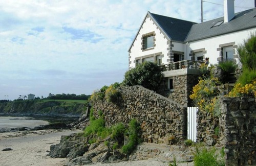 Granville House | Exceptional beachfront location for this charming villa
