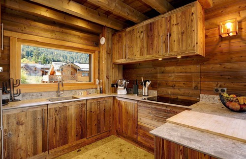 La Perriere Ski Chalet | Exceptional Chalet with Sauna and Fireplace - 12 Guests, 6 Rooms