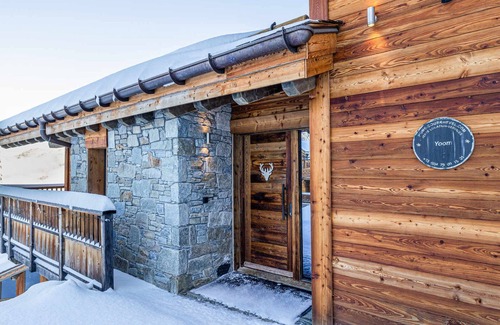 La Perriere Ski Chalet | Exceptional Chalet with Sauna and Fireplace - 12 Guests, 6 Rooms