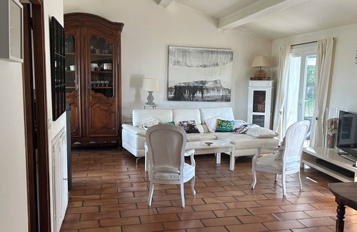 Trets Other | Exceptional - Property with full view of Mont Ste Victoire