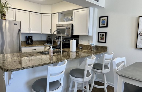 Orange Beach Condo | Exceptional Reviews -Direct Beach View- incredible sunsets, no parking fee!