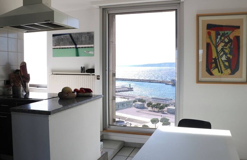 Hotel-de-Ville Apartment | Exceptional sea view, spacious apartment with tasteful decor.