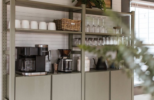 Athens House | Exceptionally Decorated Home Close to 5 Points