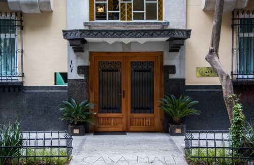 Hipodromo Apartment | Exclusive 1 Bedroom Suite With Daily Complimentary Breakfast
