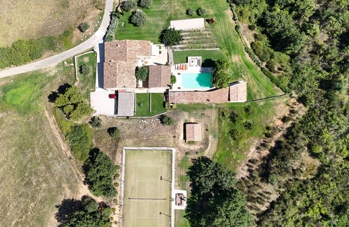 Viens House | Exclusive 16 beds property, 7 AC rooms, tennis, heated pool, SPA,. & Chef!