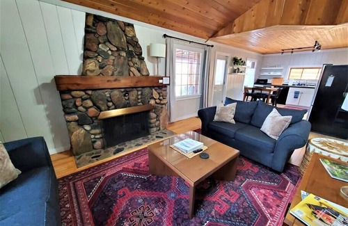 Traverse City Ski Chalet | Exclusive 2 Chalet Stay|HotTub|Fireplace|Beachside