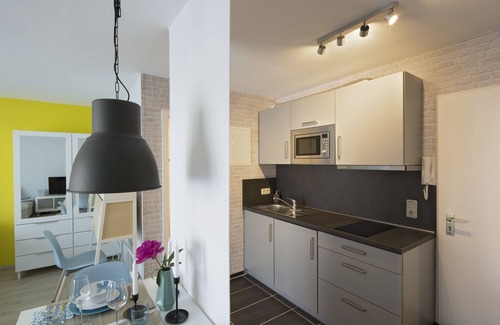 Oberreut Apartment | Exclusive apartment *incl. Netflix and parking*