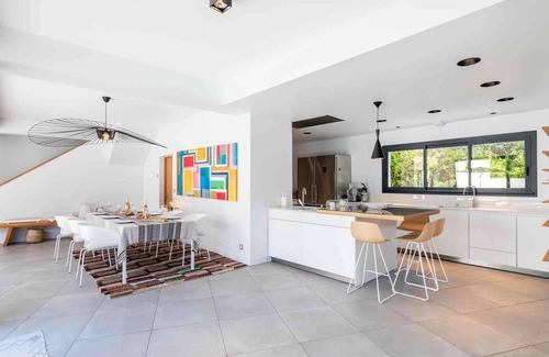 Soorts-Hossegor House | EXCLUSIVE Contemporary villa with swimming pool between lake and ocean in Hossegor