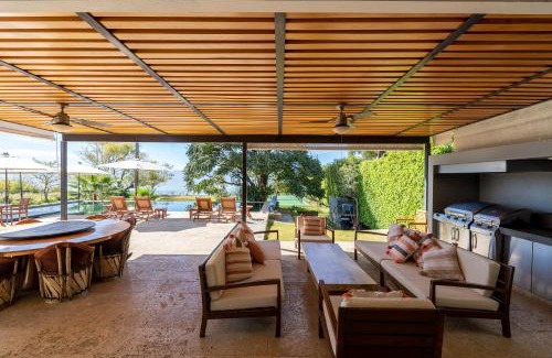 Ajijic House | Exclusive Family House with Padel and Lake Chapala Access
