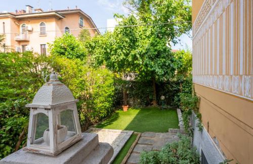 Maggiolina Villa | Exclusive Italian Garden Villa in Milan