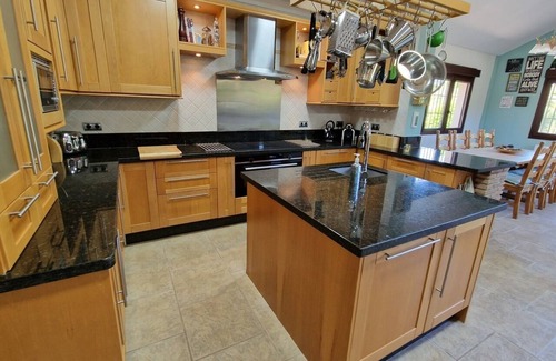 Vinuela House | Exclusive Lakeside Villa | Private Pool & Total Privacy