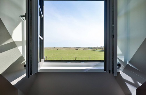 Tinnum House | Exclusive new-build house for 4 people in a popular salt marsh location in Tinnum.