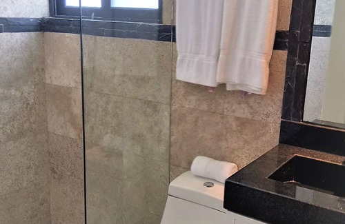 Luis Donaldo Colosio Apartment | Exclusive & Private | 2BR sleep 4 | 1 block from beach ✦✧✦