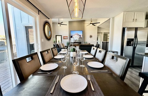 Moab South Valley House | Exclusive Retreats 6 Bedroom 6 Bath Desert Paradise with Private Heated Pool