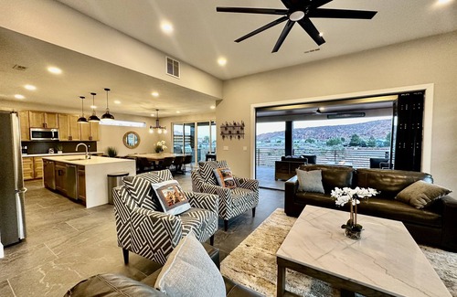 Moab South Valley House | Exclusive Retreats Desert Vista 12 Bedroom all Suites Retreat Sleeps 50