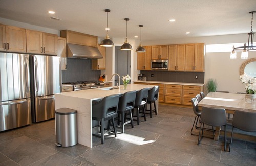 Moab South Valley House | Exclusive Retreats Desert Vista 6 Bedroom all Suites - Ultimate Vacation Home