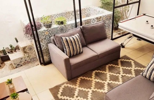 Zapopan Hotel | Exclusivo Bugambilias LukasaHome alberca