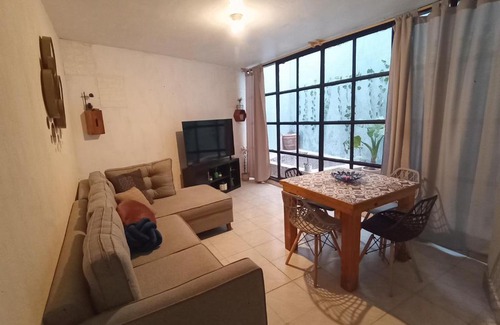 Zapopan House | Exclusivo bugambilias Lukasa Home first floor & pool