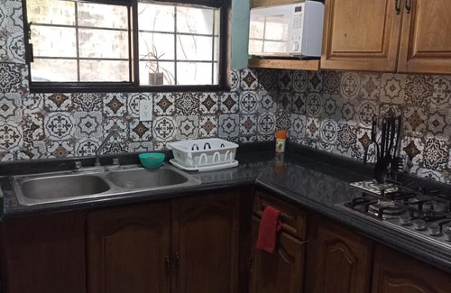 Zapopan House | Exclusivo bugambilias Lukasa Home first floor & pool