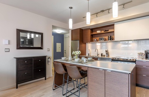 Downtown Victoria Condo | Executive Condo in Old Town Victoria