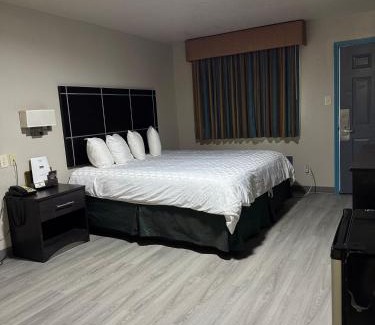 Crystal City Hotel | Executive inn