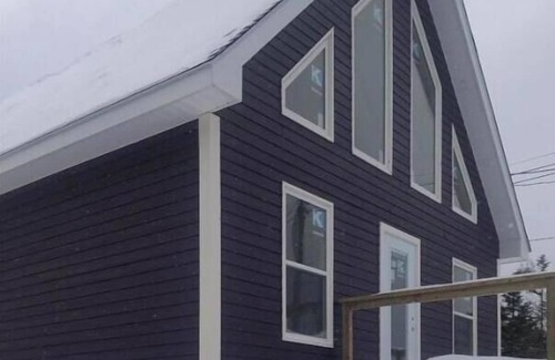 Rocky Harbour Ski Chalet | Executive Living in our Purple Three-Bedroom Chalet