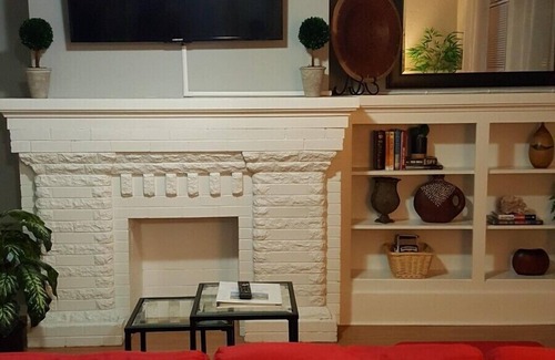 Central Oklahoma City Apartment | Executive One Bed Plus Office/flex Close to downtown, OU Med,