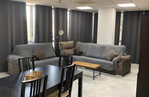 Ensanche Centro Apartment | Executive Soho Office Loft - Malaga Center