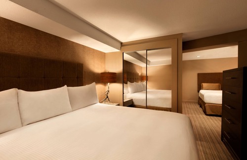 Whistler Village Hotel | Executive - The Inn at Whistler Village
