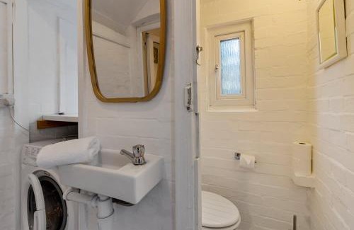 Exeter House | Exeter Station House - Short Stays UK Ltd