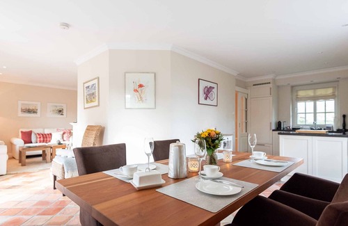 Tinnum House | Exklusive Doppelhaushälfte mit 4 Zimmern auf ca. 120 m², für bis zu 5 Personen