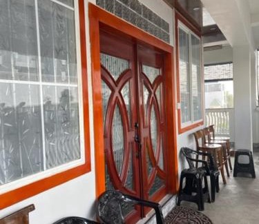 Bambalapitiya Apartment | Experience Colombo like a local