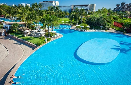 Playa Diamante Resort | Experience Luxury in Acapulco