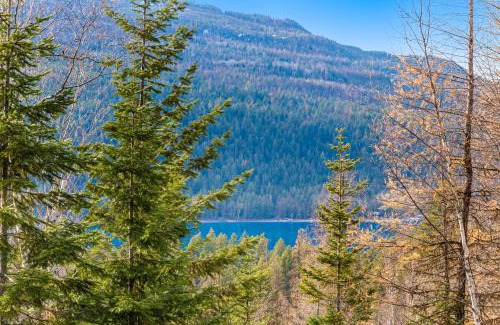 Bigfork House | Experience Montana Cabins - Eagle's Nest #9