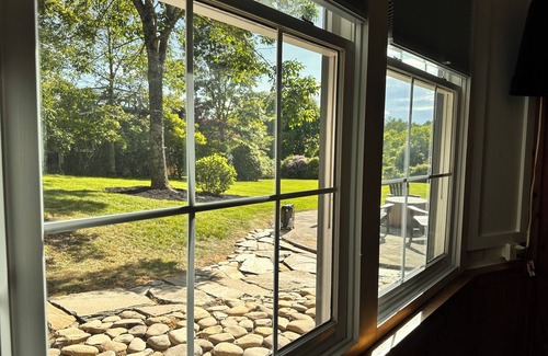 Blowing Rock House | Experience serene stays near The Blowing Rock. Only 1 mile from town!