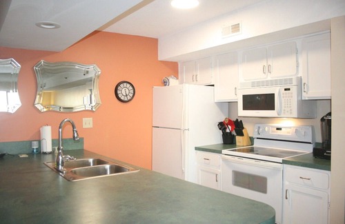 Cherry Grove Beach Condo | Experience The Oceans 1015! 1 Bedroom Oceanfront Condo - Amenities include Oceanfront Pool! Perfect for a couple's getaway!!
