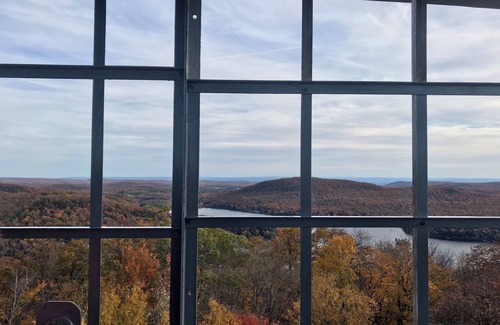 Caroga Lake Cabin | Experience the ADK’s @ Caroga Lake rustic camp-beach, golf, hike, concerts, bike