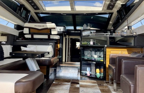 Gifford Boat Rental | Experience the yacht life with this exotic gem.