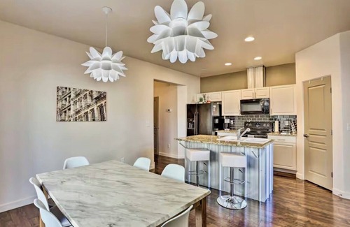 Meridian House | Experience this charming vacation Home. 1,610 ft 3 En-Suite Bedrooms and Private Bathroom and easy access to restaurants, parks, and tons of local attractions, this 3-bedroom, 3.5-bathroom townhome is the perfect home base to return to each evening
