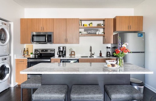 Traverse City Condo | Explore Food & Wine from TART Trail - Pet Friendly