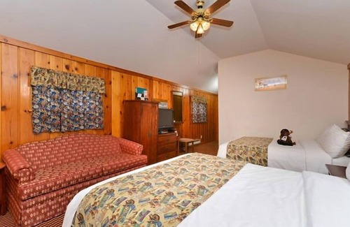 Cody Hotel | Explore Historic Cody! Pool, FREE Parking, Steps to Cody Dug Up Gun Museum!