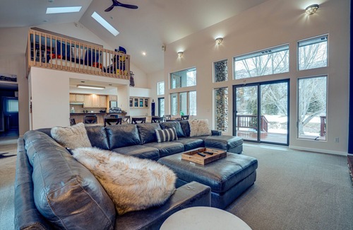 Dalton Ranch House | Explore Our Family-Friendly Mountain Retreat Overlooking the Golf Course