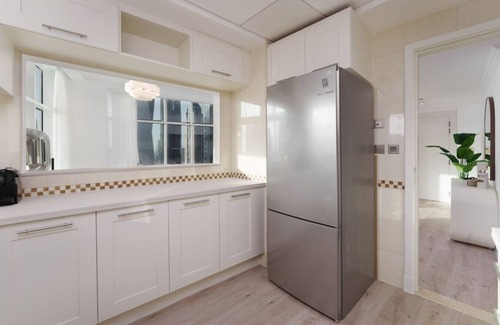 Dubai Marina Apartment | Exquisite 2-Bedroom with Panoramic Marina view