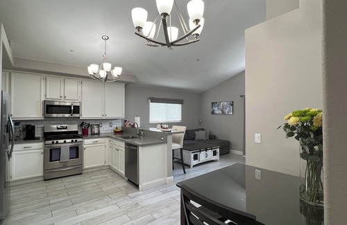 Napa House | Exquisite 2Bed/2Bath furnished house in Napa with Office - 30 DAY MINIMUM