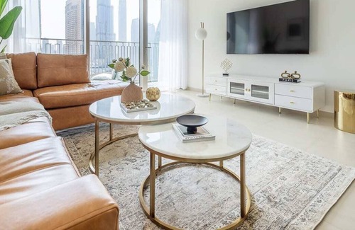 Za'abeel 2 Apartment | Exquisite 2BR Apt w/ Full Burj Khalifa Views!