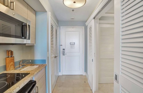 Key Biscayne Apartment | Exquisite luxury room 870