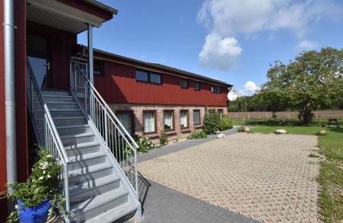 Hasselberg House | Exquisite Mansion in Pugholz near Sea