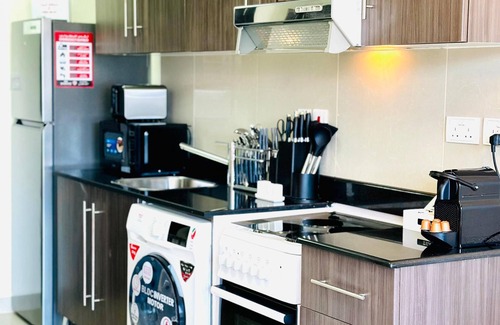 Abu Dhabi Apartment | Exquisite Studio Apartment near Yas Island