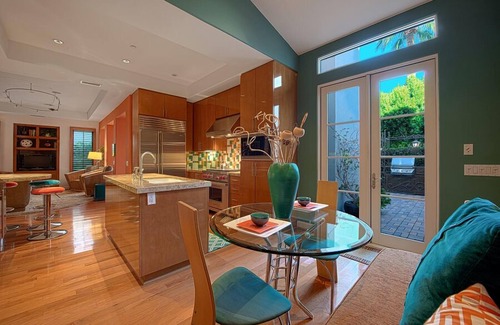 Historic Tennis Club House | Exquisite Villa 3bd 3bath Palm Springs Book April 2025 stay for free 5/1 -5/14