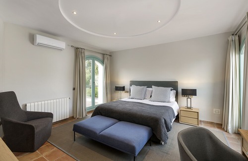 Sotogrande Villa | Exquisite Villa for Holiday Rental in Sotogrande Costa